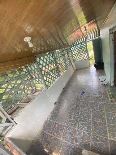 Recently Renovated 3-Bedroom Home with Panoramic Views in Atenas