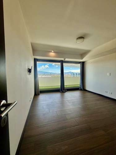 APARTAMENTO  AMUEBLADO SAN JOSE-URUCA CONDOMINIO VISTAS DEL ROBLEDAL.