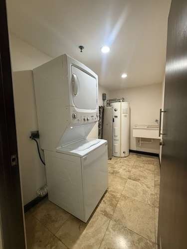 APARTAMENTO  AMUEBLADO SAN JOSE-URUCA CONDOMINIO VISTAS DEL ROBLEDAL.