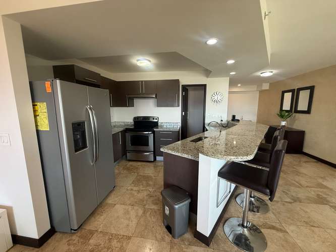 APARTAMENTO  AMUEBLADO SAN JOSE-URUCA CONDOMINIO VISTAS DEL ROBLEDAL.