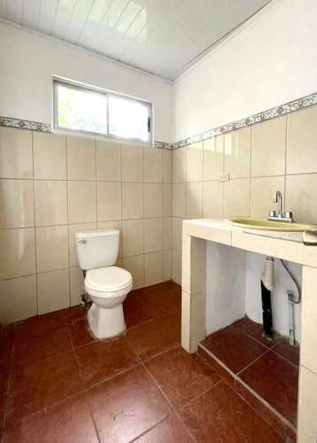 CASA CON 5 HABITACIONES + OFICINA Y 4 BAÑOS SABANILLA ¢600.000 MENSUALES + DEPOSITO - Imagen 13