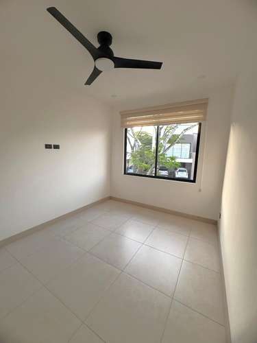 Alquiler Moderna Casa para estrenar - Imagen 12