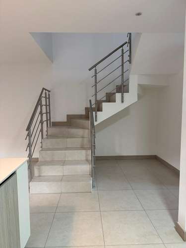 Alquiler Moderna Casa para estrenar - Imagen 7
