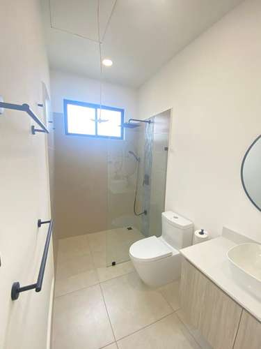 Alquiler Moderna Casa para estrenar - Imagen 16