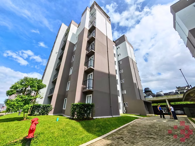 APARTAMENTO EN VENTA CON JARDÍN EN CONDOMINIO KHAYA, CURRIDABAT