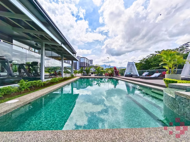 APARTAMENTO EN VENTA CON JARDÍN EN CONDOMINIO KHAYA, CURRIDABAT
