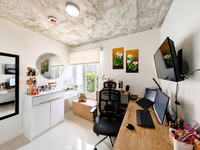 APARTAMENTO EN VENTA CON JARDÍN EN CONDOMINIO KHAYA, CURRIDABAT