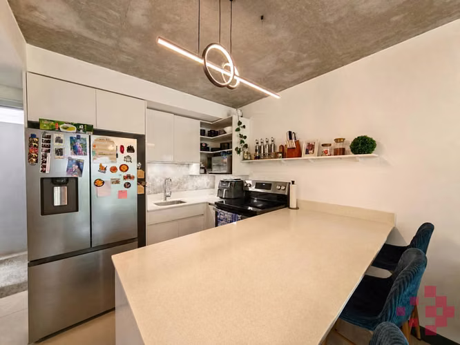 APARTAMENTO EN VENTA CON JARDÍN EN CONDOMINIO KHAYA, CURRIDABAT