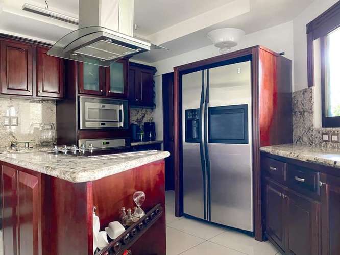 Se vende casa en condominio en San Antonio de Escazú | 5 habitaciones y amplios espacios - Imagen 12