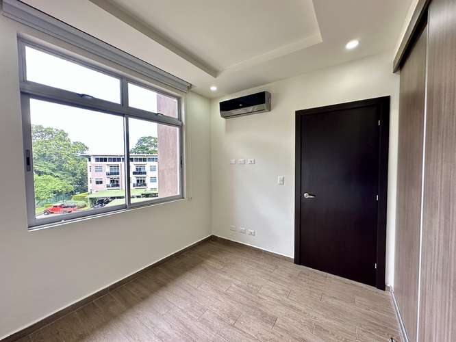 ALQUILER DE APARTAMENTO EN CONDOMINIO CON LINEA BLANCA EN SANTA ANA