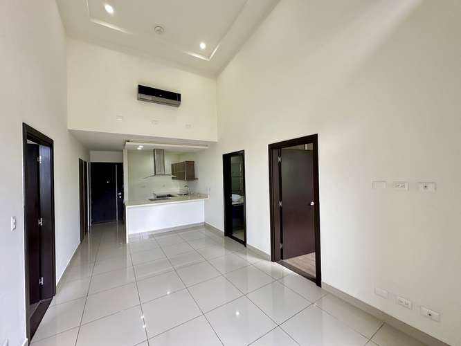 ALQUILER DE APARTAMENTO EN CONDOMINIO CON LINEA BLANCA EN SANTA ANA