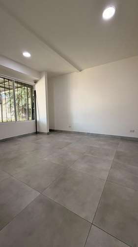 Se Alquila Apartamento, Nuevo en, La Uruca