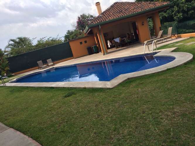 Apartamento en alquiler en Bello Horizonte, Escazú | 2 habitaciones, balcón