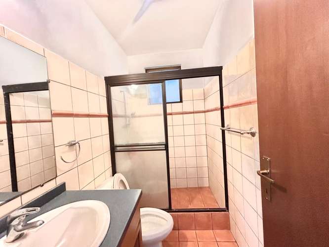 Apartamento en alquiler en Bello Horizonte, Escazú | 2 habitaciones, balcón