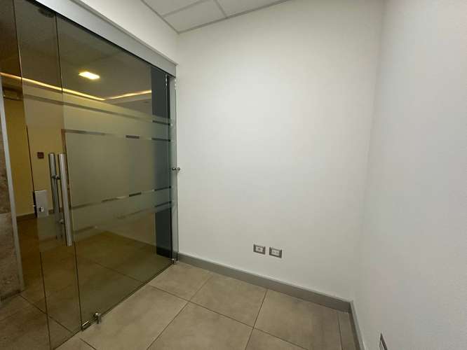 Grupo de oficinas en Torre céntrica con seguridad 24/7 Latitud Dent - Imagen 9