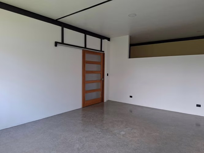 Local 200 m2 Tercer piso de Edificio Barrio Escalante - Imagen 6