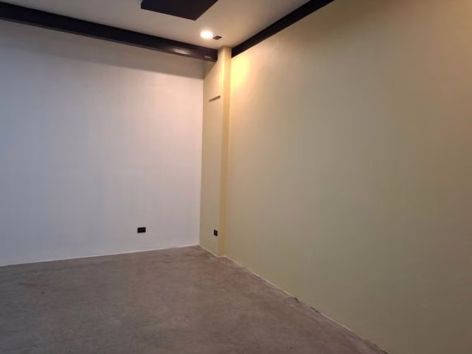 Local 200 m2 Tercer piso de Edificio Barrio Escalante - Imagen 11