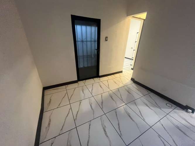 Alquiler casa independiente 2 habitaciones con patio. Alajuela - Imagen 5