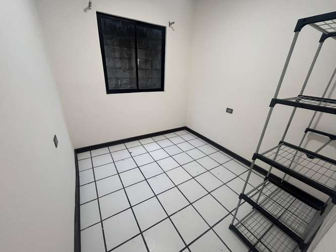 Alquiler casa independiente 2 habitaciones con patio. Alajuela - Imagen 6