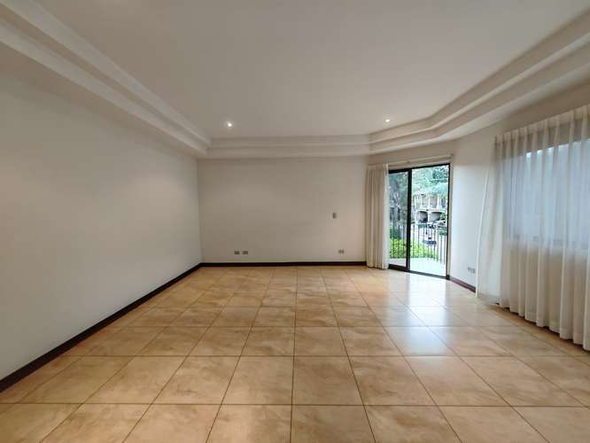 Venta de casa en condominio de Santa Ana Pozos - Imagen 4