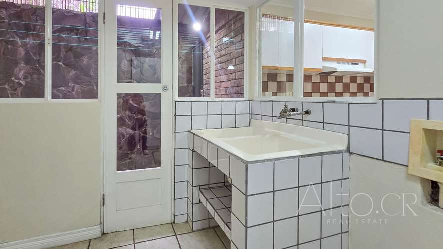 VIVI EN ALTOS DE LAS PALOMAS  | 2 HABITACIONES   |  LISTO PARA VIVIR