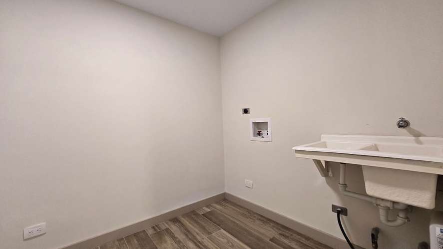 SANTA ANA CENTRO DE 2 HABITACIONES  |   2 BAÑOS   |   140m²   |   1er NIVEL - Imagen 5