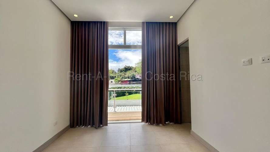 Oportunidad Casa moderna de dos niveles en alquiler en La Ribera, Belén, Heredia MP-27-911 - Imagen 15