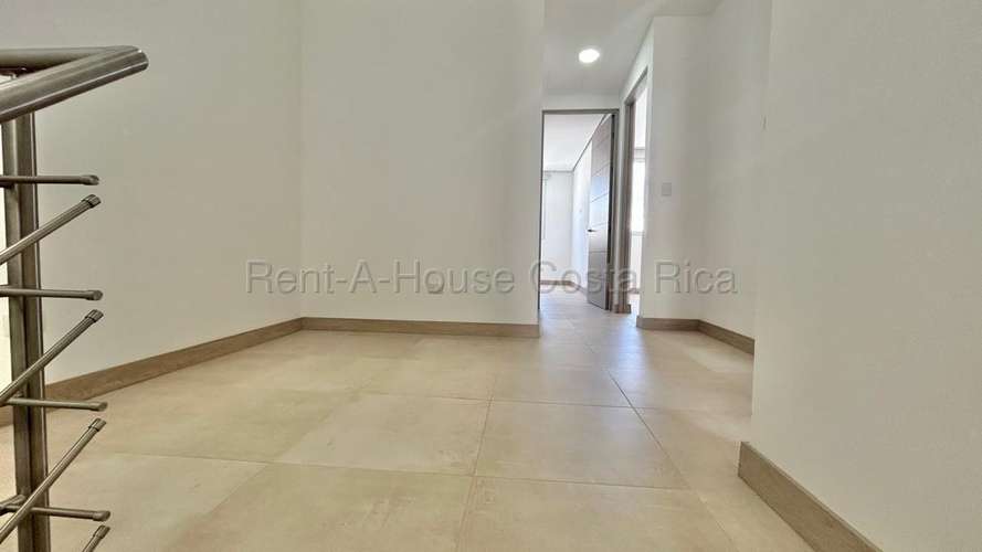 Oportunidad Casa moderna de dos niveles en alquiler en La Ribera, Belén, Heredia MP-27-911 - Imagen 14