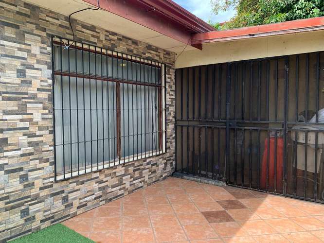 Venta de Casa en San Antonio de Escazú rodeada de Naturaleza #27-253 GS