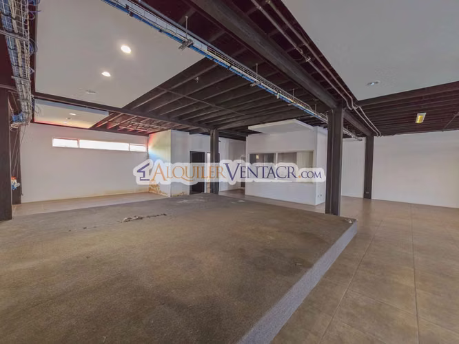 EDIFICIO DE 951 M2 PARA OFICINAS O COMERCIO EN SANTA ANA POZOS - Imagen 14