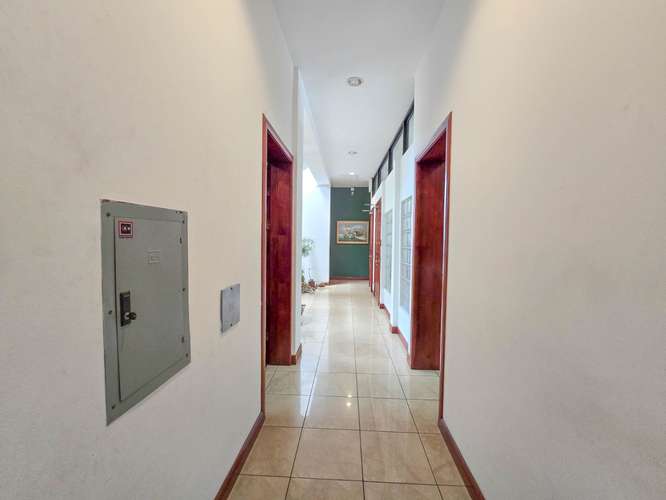 ESPACIO DE OFICINAS DE 318 M2 EN SABANA SUR - Imagen 11