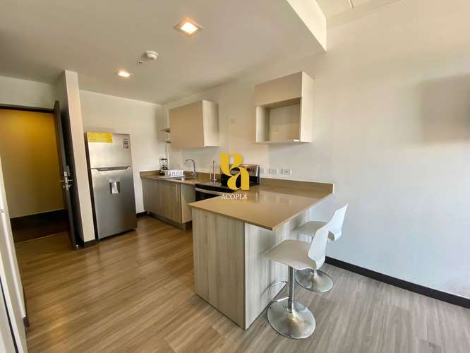 Alquiler de apartamento tipo Loft amueblado y equipado en Rohrmoser