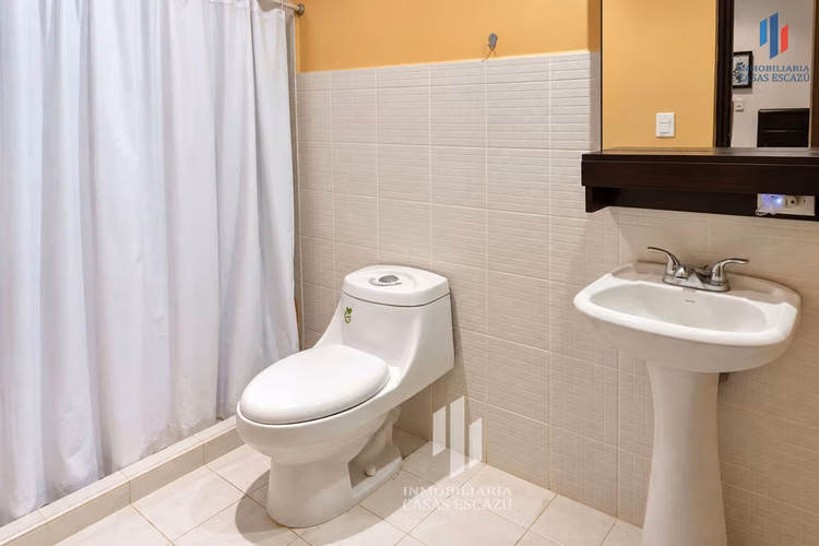 Apartamento en Alquiler Con o Sin Muebles, con Cable y Wi-Fi,  Piscina, Guachipelín Norte, Escazú - Imagen 13