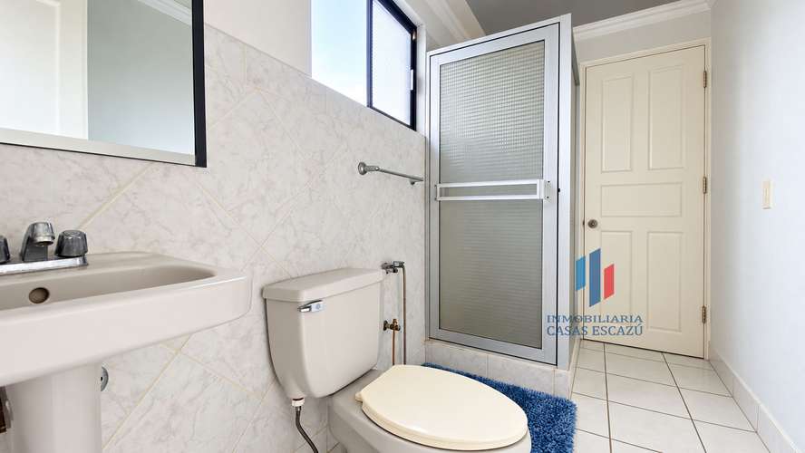 Apartamento en Alquiler Con o Sin Muebles, con A/C, Cable y Wi-Fi,  Piscina, Guachipelín Norte, Escazú - Imagen 13