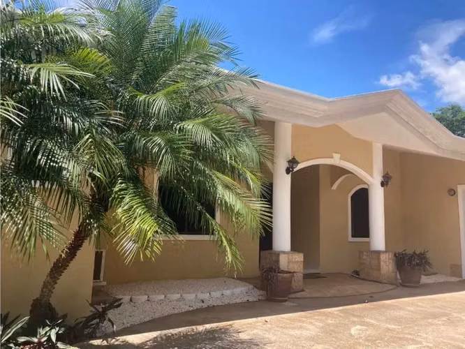 Exclusive Private Retreat,close to The Croc’s Skywalk and Carara National Park and Central Pacific Jaco Beach