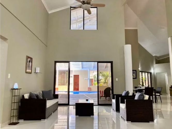 Exclusive Private Retreat,close to The Croc’s Skywalk and Carara National Park and Central Pacific Jaco Beach - Imagen 9
