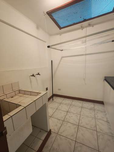 Alquier en residencial privado, bien ubicado