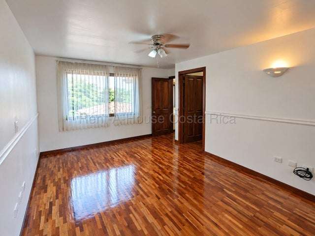 Alquiler de Casa en LOS LAURELES-Escazú. - Imagen 7