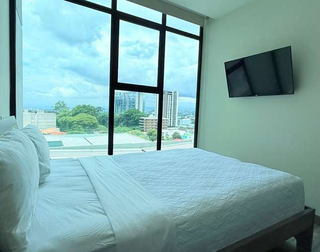 Alquiler de Apartamento Amoblado en Cosmopolitan Tower Nunciatura.
