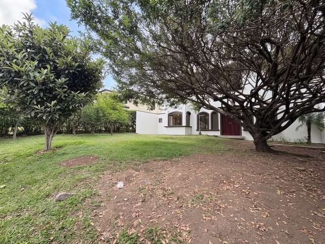 Venta de hermosa casa  en Condominio Santa Lucia - Imagen 3
