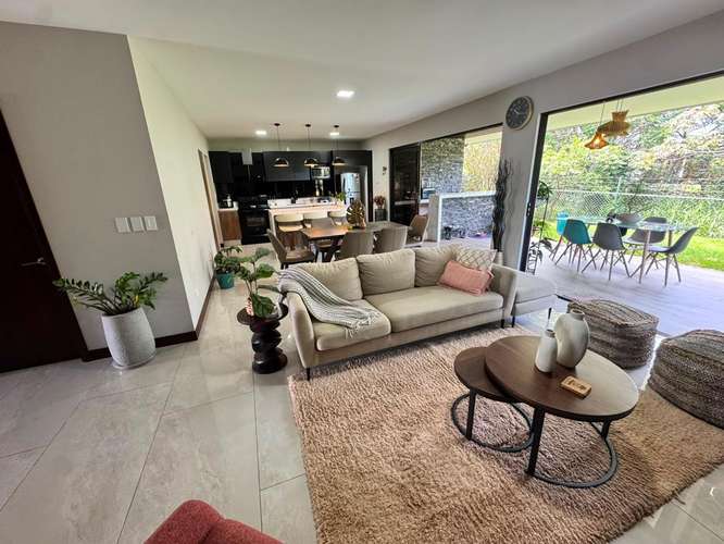 Venta de casa en Condominio en los Reyes, moderna, privacidad y excelente ubicación - Imagen 4