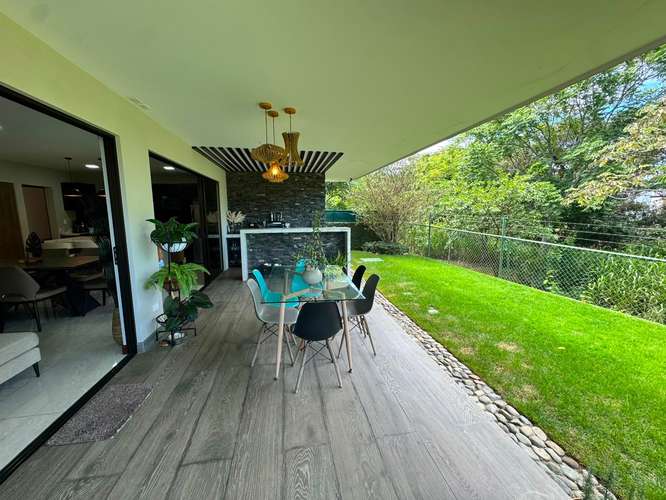 Venta de casa en Condominio en los Reyes, moderna, privacidad y excelente ubicación - Imagen 2