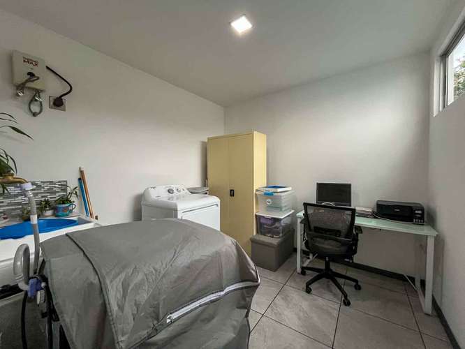 Venta de apartamento en condominio cerrado y seguro