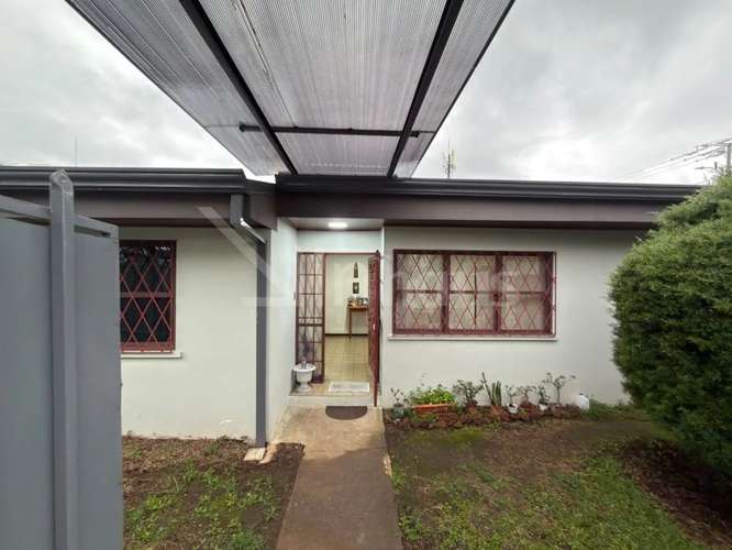 Venta de casa en San Pedro- id 43803 - Imagen 2