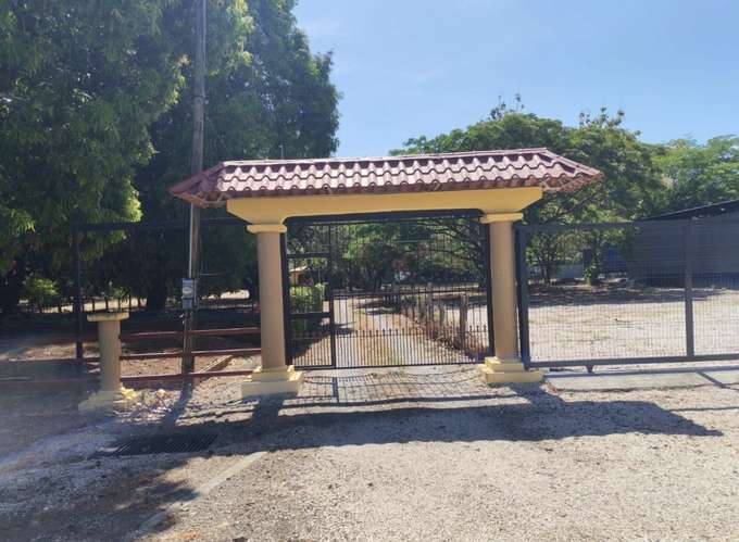  ¡OPORTUNIDAD EN GUANACASTE! PROPIEDAD DE 3.000 m² A SOLO 10 MINUTOS DE SANTA CRUZ  Cerca de playas 