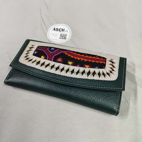 cartera billetera cuero genuino con bordados artesanal de colombia cod7242 asch - Imagen 3