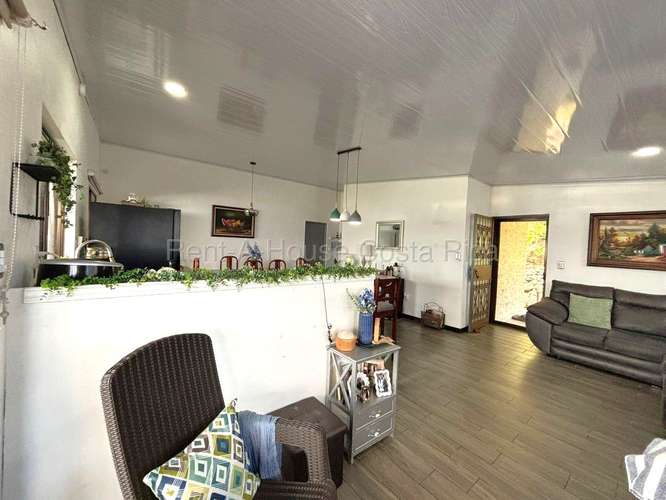  VENTA CASA RESIDENCIAL CON AMPLIO LOTE EN CERVANTES DE ALVARADO, CARTAGO | 938m² DE TERRENO. UN NIVEL - Imagen 7