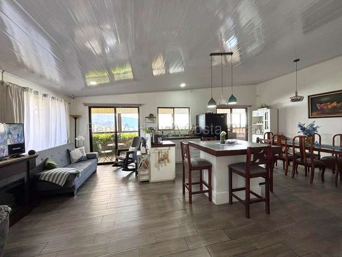  VENTA CASA RESIDENCIAL CON AMPLIO LOTE EN CERVANTES DE ALVARADO, CARTAGO | 938m² DE TERRENO. UN NIVEL - Imagen 9