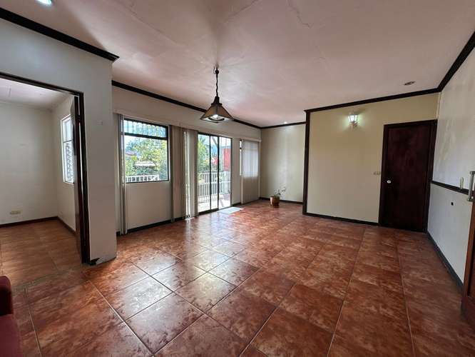 Venta de Casa en San Francisco de Dos Ríos con Amplio Jardín #26-1213 GS - Imagen 7