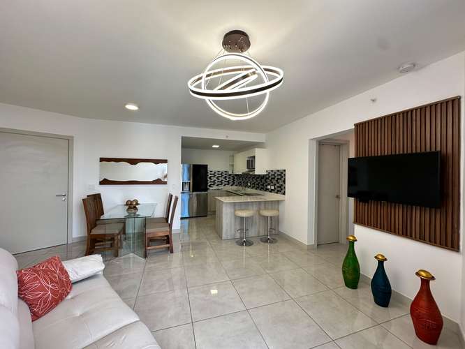 Alquiler de Penthouse Amueblado - Nucleo Sabana